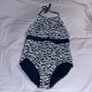 Women’s one piece bathing suit